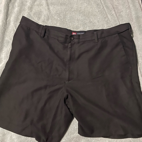 Dress shorts Chaps size 40 - Picture 2 of 3